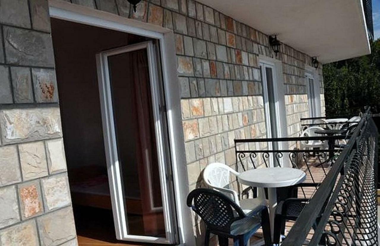 Apartments Marinovac Živogošće Екстериор снимка